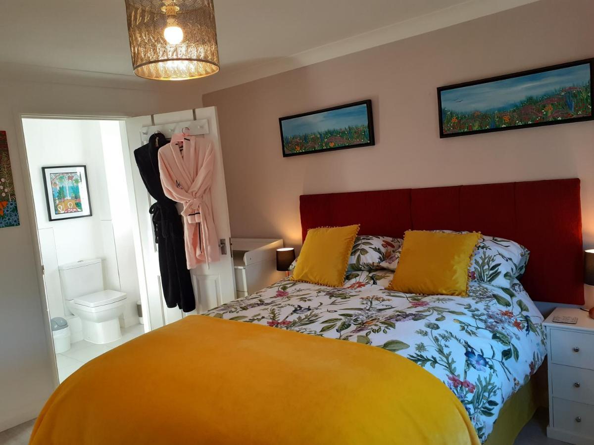 Safe Haven 1 Bed Bungalow Peacehaven Bagian luar foto