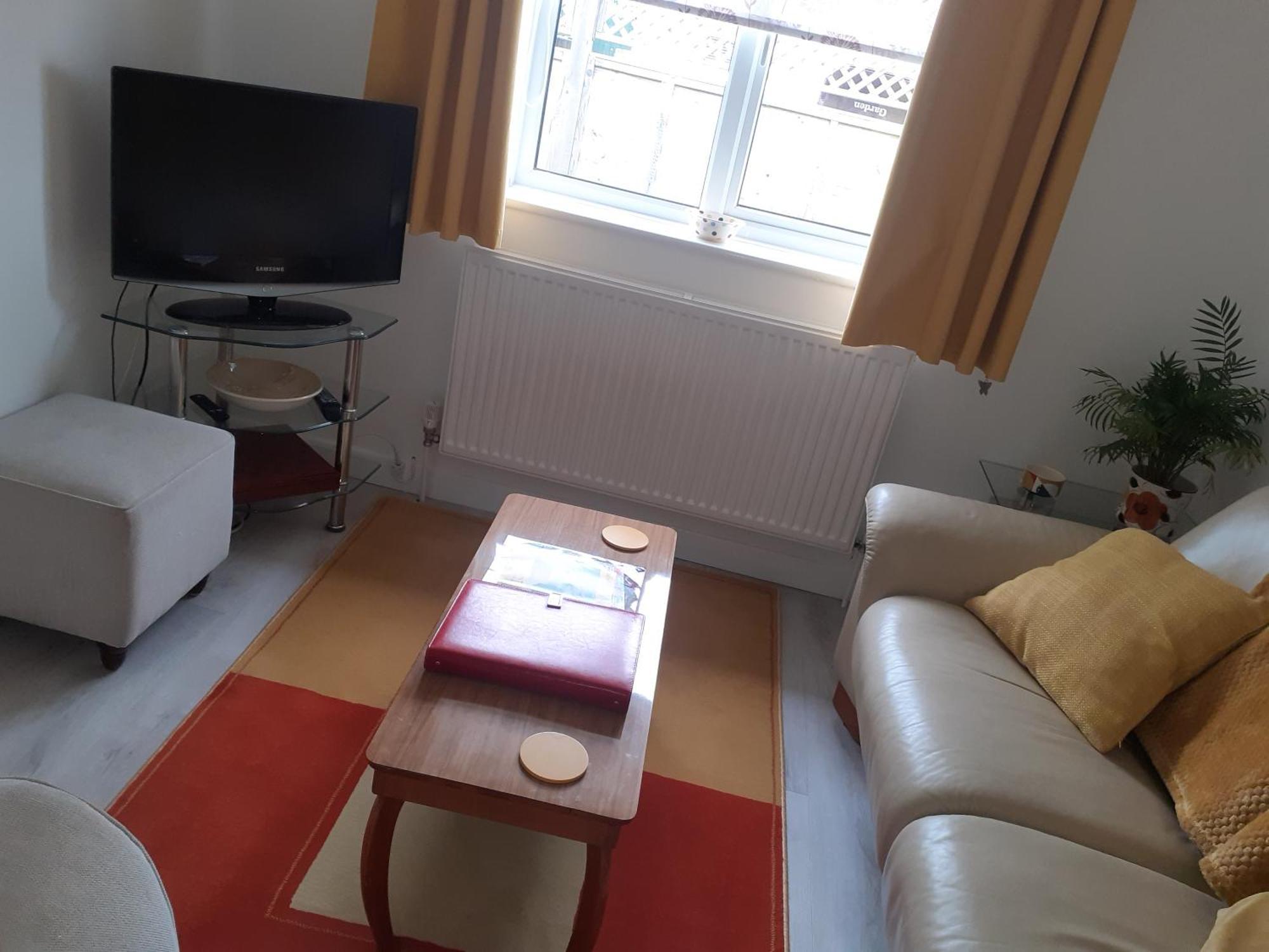 Safe Haven 1 Bed Bungalow Peacehaven Bagian luar foto